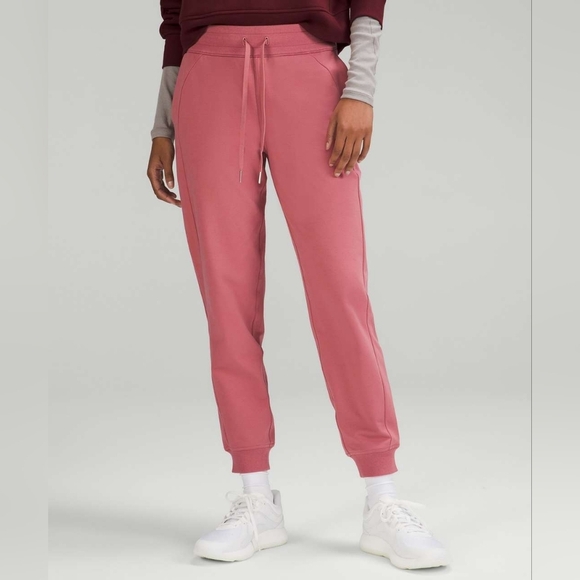 NWT Lululemon Scuba High-Rise Terry Jogger Sweatpants Brier Rose Pink Sz 8 Women